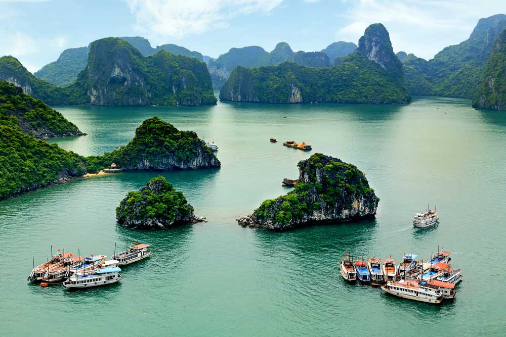 Ha Long Bay 11